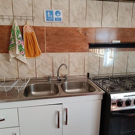 Hostal Ollague, Habitaciones Con Bano Privado Calama Exterior foto