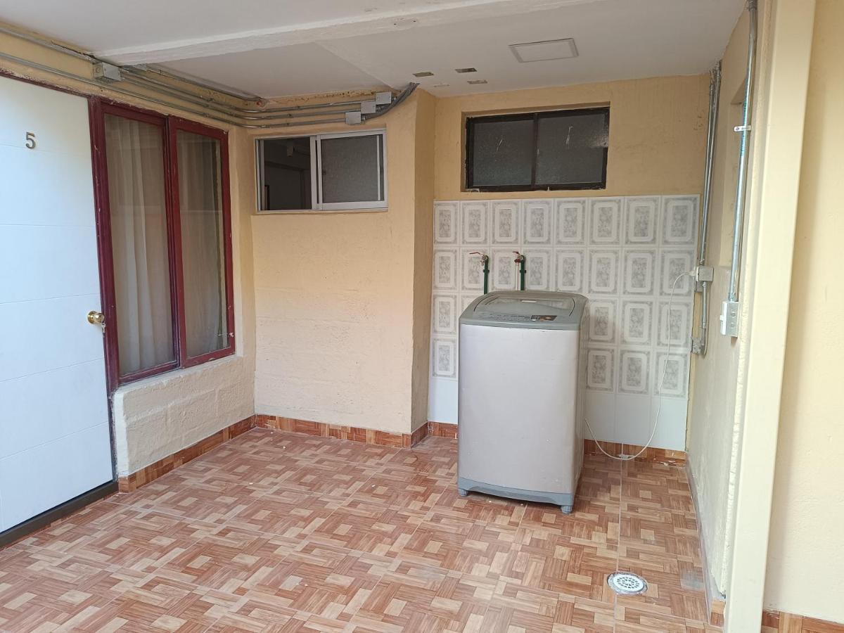 Hostal Ollague, Habitaciones Con Bano Privado Calama Exterior foto